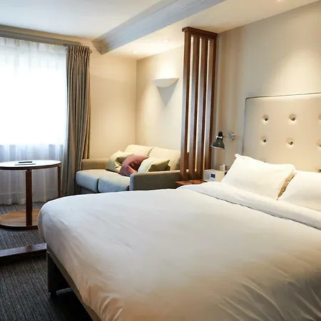 Aztec And 4* Almondsbury